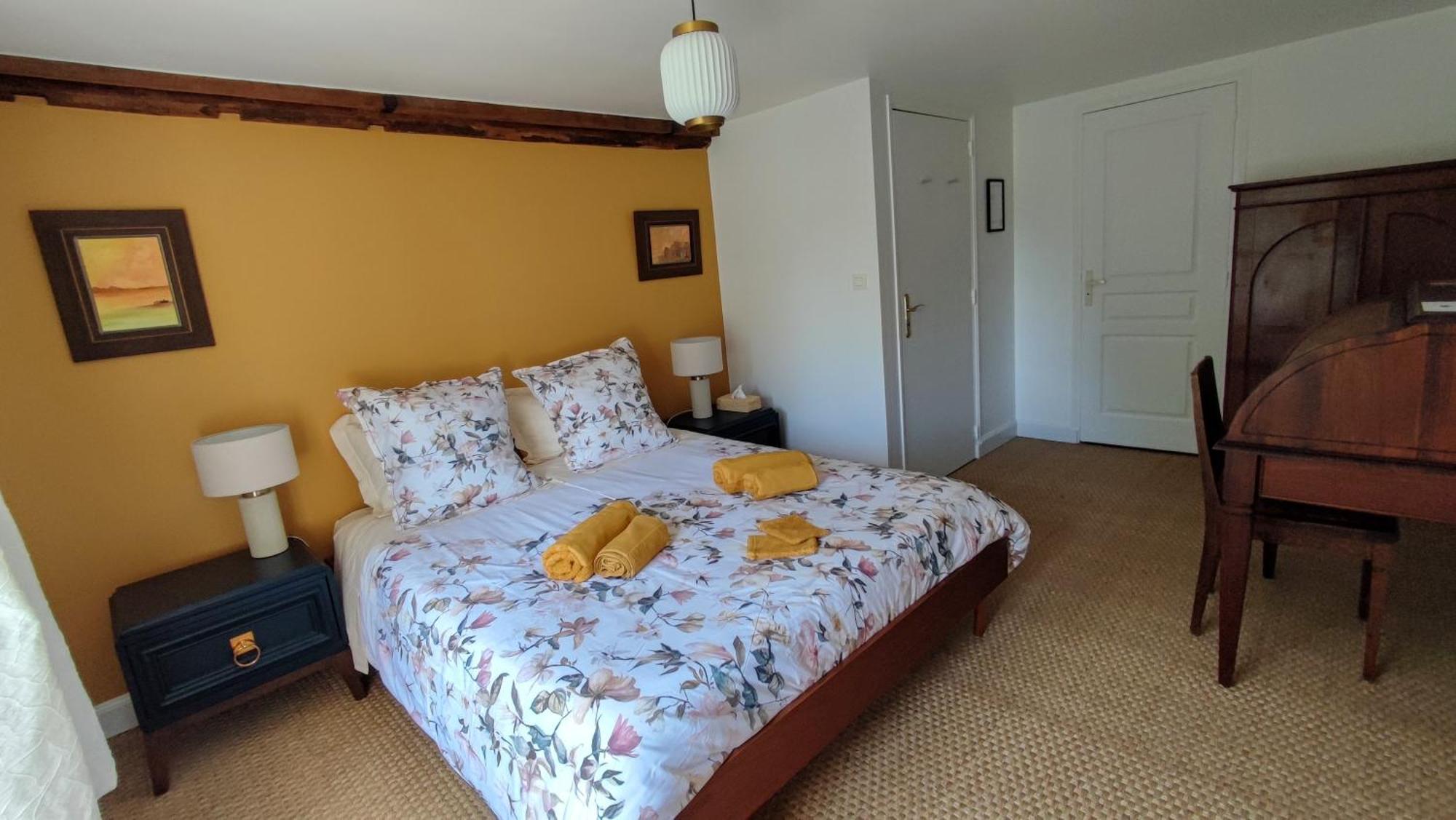 Bed and Breakfast Le Moulin Grenon Mézilles Exterior foto